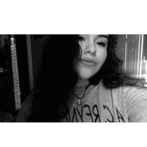 Meet your Posher, Iveth